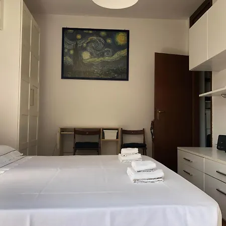 Palma 20 - Luminoso Trilocale Ideale X4! Apartamento Milão